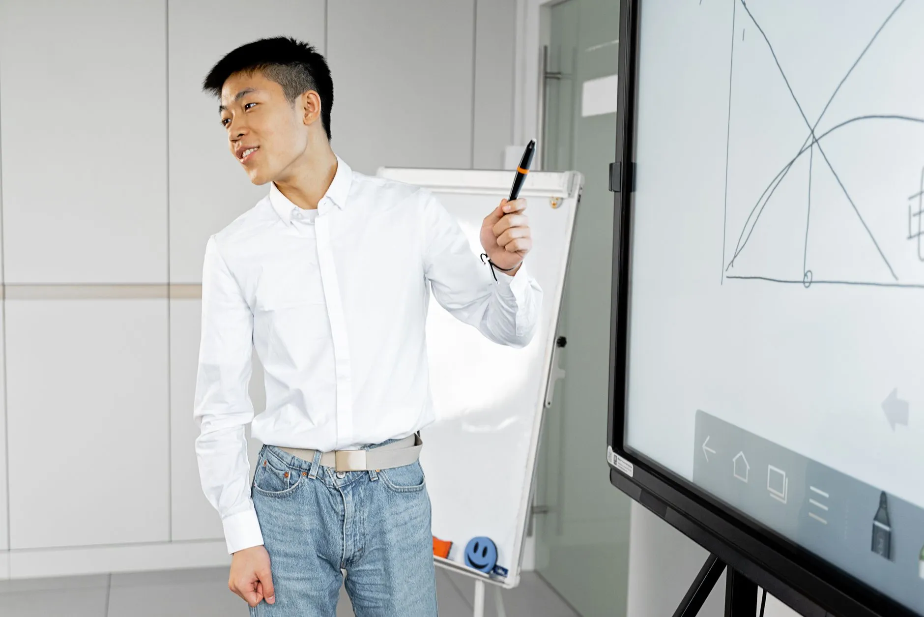 辽宁地区光纤通信网络建设:光缆接头盒选型与施工要点解析